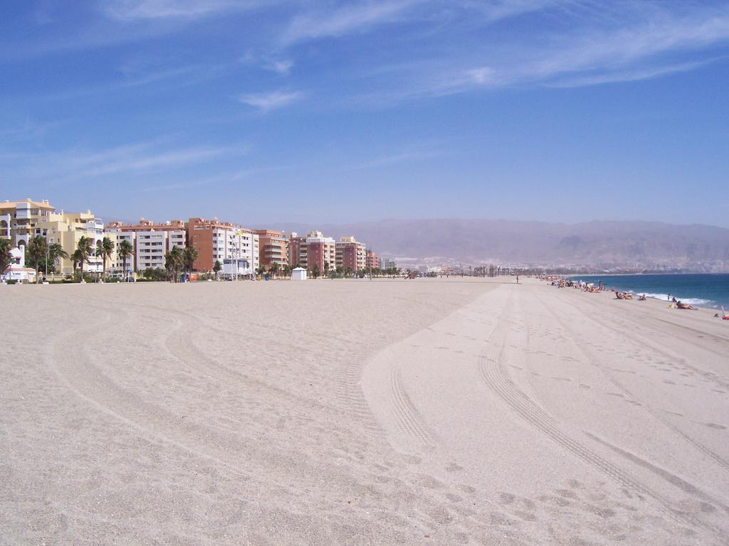 Apartroquetas Roquetas de Mar Dış mekan fotoğraf